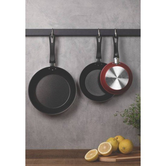 JOGO DE FRIGIDEIRAS TRAMONTINA CARIBE COM REVESTIMENTO INTERNO E EXTERNO EM ANTIADERENTE STARFLON MAX VERMELHO 03 PEÇAS