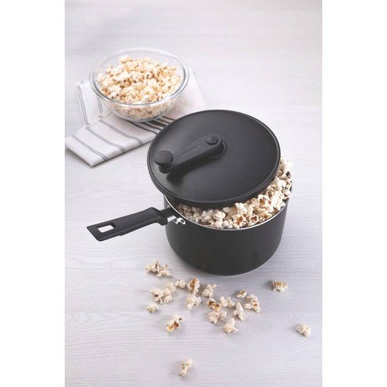 PIPOQUEIRA FORMIA EM ALUMINIO E EXTERNO ANTIADERENTE STARFLON MAX PRETO TAMPA 20 CM 3,5 L TRAMONTINA