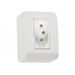 CJ CX+TAMPA + 1 TOMADA 2P + T EM TERMOPLASTICO 10A 250V LINHA LIZFLEX BRANCO TRAMONTINA