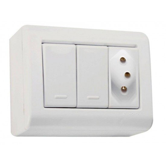 CJ CX+TAMPA + 2 INTER SIMPLES+1 TOMADA 2P + T TERMOPL 10A 250V LIZFLEX BR TRAMONTINA