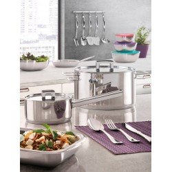 PANELA BRAVA EM ACO INOX FUNDO TRIPLO COM TAMPA PLANA E CABO 16 CM 1,4 L TRAMONTINA