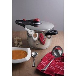 PANELA DE PRESSAO SOLAR EM ACO INOX FUNDO TRIPLO 22 CM 6 L COM COZI VAPORE EM ACO INOX TRAMONTINA
