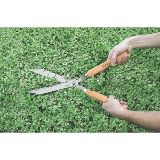 TESOURA PARA CERCA VIVA LAMINA METALICA POLIDAS CABO DE MADEIRA TRAMONTINA