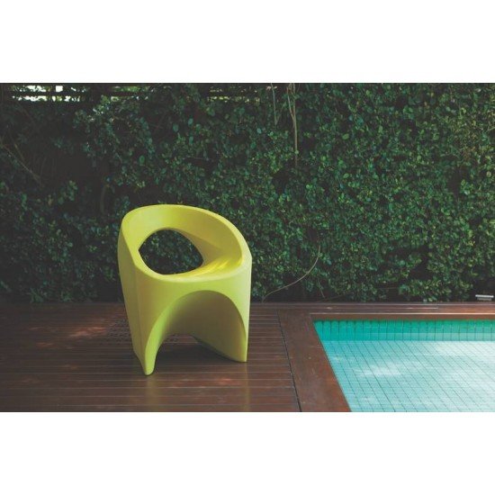 POLTRONA JET GRAFITE EM POLIETILENO TRAMONTINA