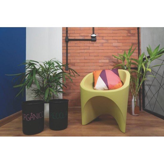 POLTRONA JET VERDE EM POLIETILENO TRAMONTINA