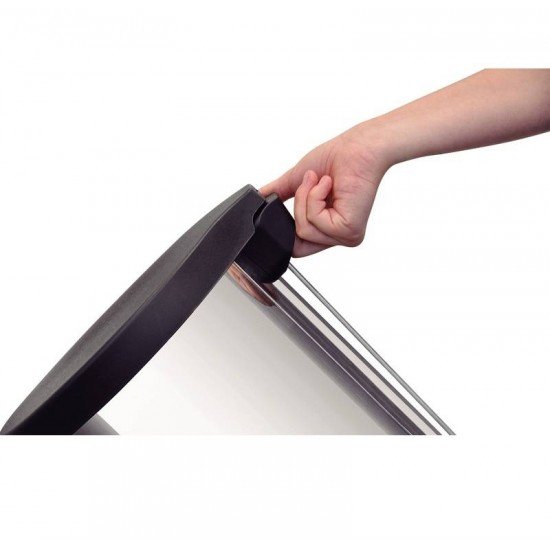 LIXEIRA NEW INOX COM PEDAL E ACABAMENTO POLIDO 20 LITROS TRAMONTINA