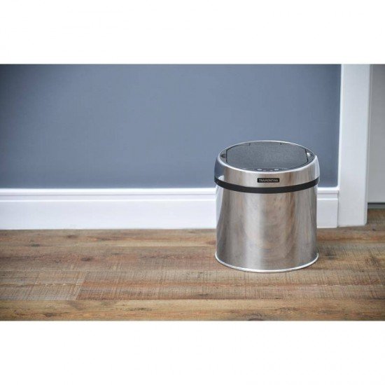 LIXEIRA INOX TRAMONTINA AUTOMATICA COM SENSOR E ACABAMENTO POLIDO 6L