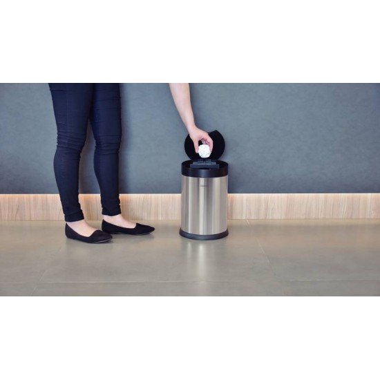 LIXEIRA TRAMONTINA SMART AUTOMÁTICA COM SENSOR EM AÇO INOX COM ACABAMENTO SCOTCH BRITE 6 L