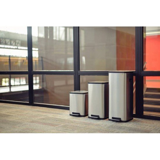 LIXEIRA TRAMONTINA OCTOS EM AÇO INOX COM BALDE REMOVÍVEL E PEDAL 10 L