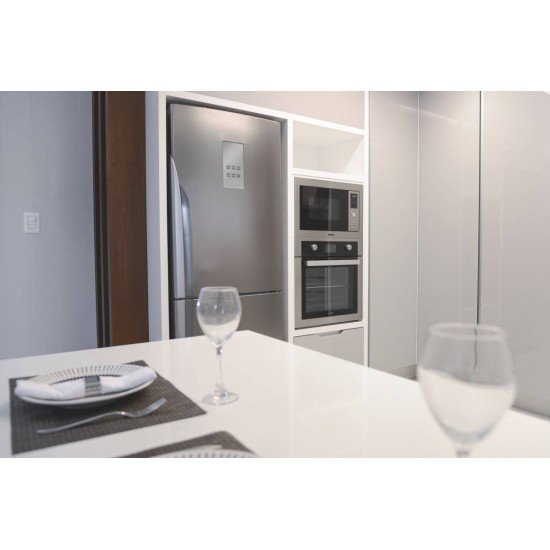 FORNO ELÉTRICO DE EMBUTIR READY COOK EM AÇO INOX COM DISPLAY COLOR 9 FUNÇÕES 69L TRAMONTINA